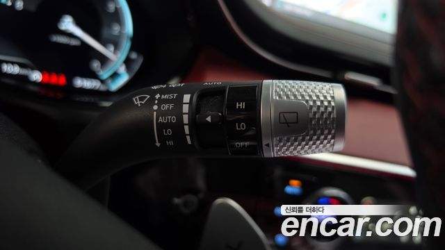 Genesis GV70 2.5T Gasoline AWD 2024 — фото 20