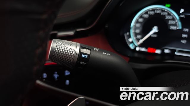 Genesis GV70 2.5T Gasoline AWD 2024 — фото 29