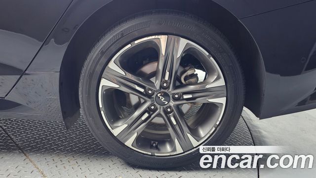 Kia K5 (III) 2.0 Signature 2023 — фото 5