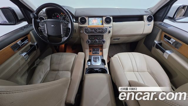 Land Rover Discovery 4 3.0 SDV6 SE 2015 — фото 7