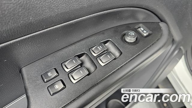 KG Mobility (SsangYong) Rexton Sports Khan Diesel 2.2 4WD Prestige 2023 — фото 27