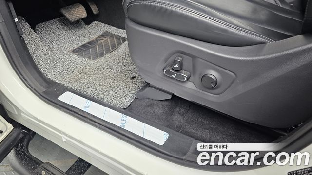 KG Mobility (SsangYong) Rexton Sports Khan Diesel 2.2 4WD Prestige 2023 — фото 30