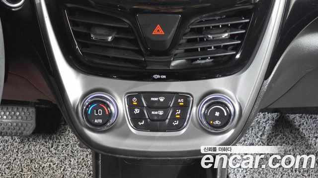 Chevrolet Spark Premier 2022 — фото 18