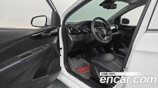 Chevrolet Spark Premier 2022 — фото 26
