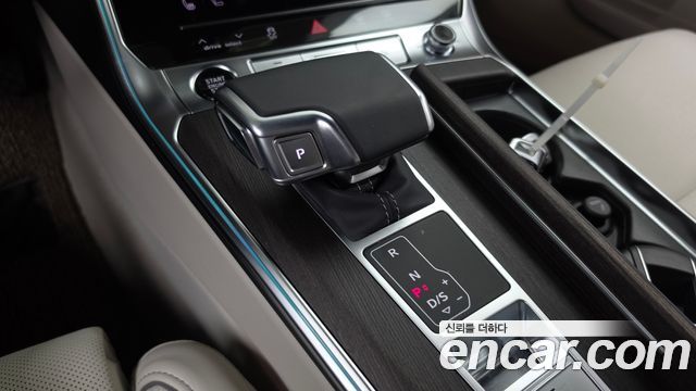 Audi A6 (C8) 45 TFSI Quattro Premium 2025 — фото 9