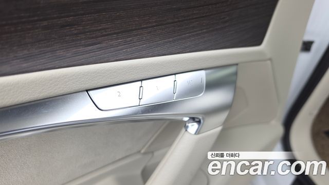 Audi A6 (C8) 45 TFSI Quattro Premium 2025 — фото 30