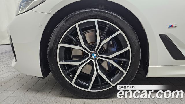 BMW 5 Series (G30) 530i M Sport Package 2023 — фото 5