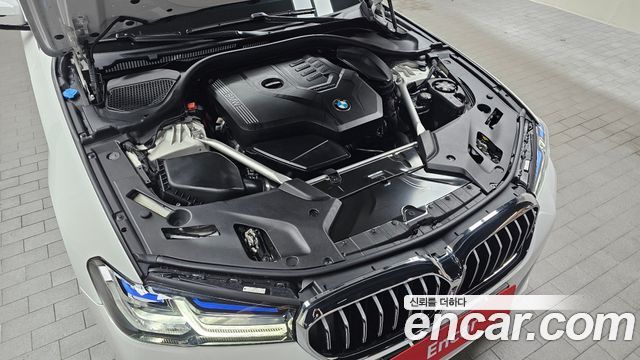 BMW 5 Series (G30) 530i M Sport Package 2023 — фото 6