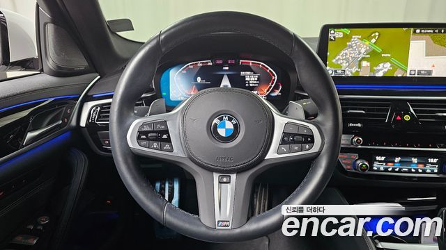 BMW 5 Series (G30) 530i M Sport Package 2023 — фото 13