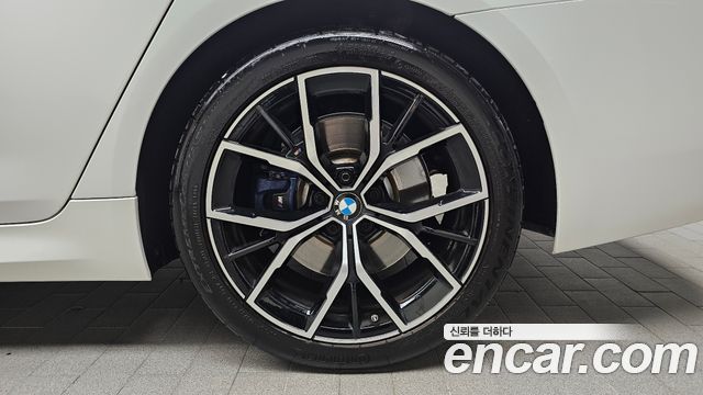 BMW 5 Series (G30) 530i M Sport Package 2023 — фото 21