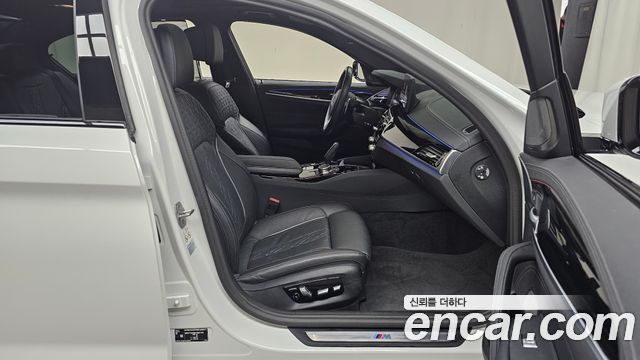 BMW 5 Series (G30) 530i M Sport Package 2023 — фото 26