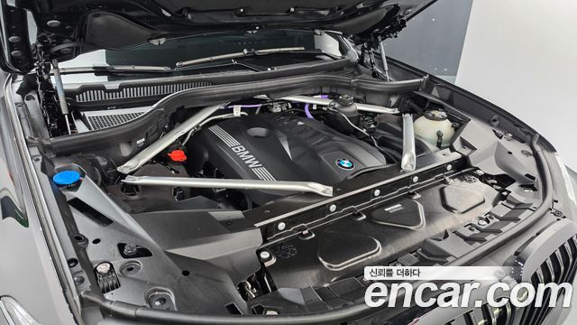 BMW X7 (G07) xDrive 40i M Sport 6STR 2025 — фото 6