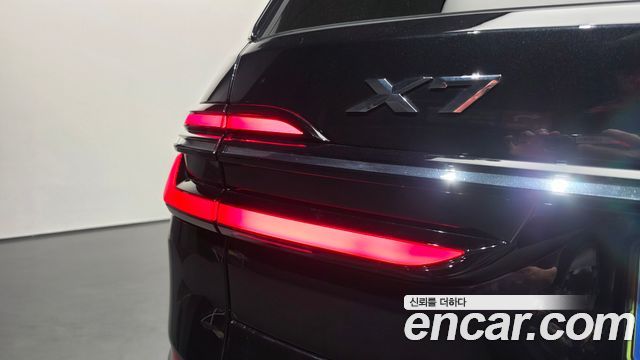 BMW X7 (G07) xDrive 40i M Sport 6STR 2025 — фото 23