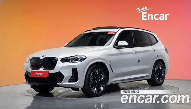 BMW iX3 M Sports
