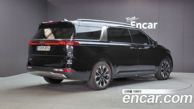 Kia Carnival (IV) Gasoline 9-Seater Signature 2023 — фото 2