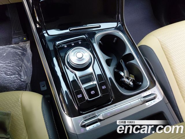 Kia Carnival (IV) Gasoline 9-Seater Signature 2023 — фото 9