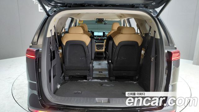 Kia Carnival (IV) Gasoline 9-Seater Signature 2023 — фото 19