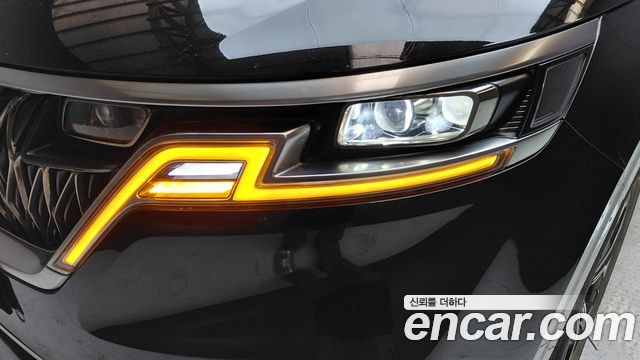 Kia Carnival (IV) Gasoline 9-Seater Signature 2023 — фото 22