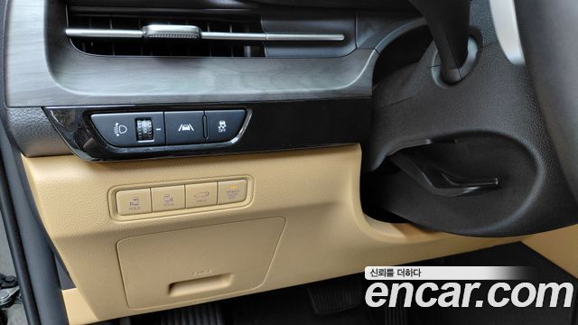 Kia Carnival (IV) Gasoline 9-Seater Signature 2023 — фото 27