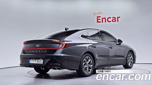 Hyundai Sonata (DN8) 1.6 Turbo Premium Plus 2022 — фото 2
