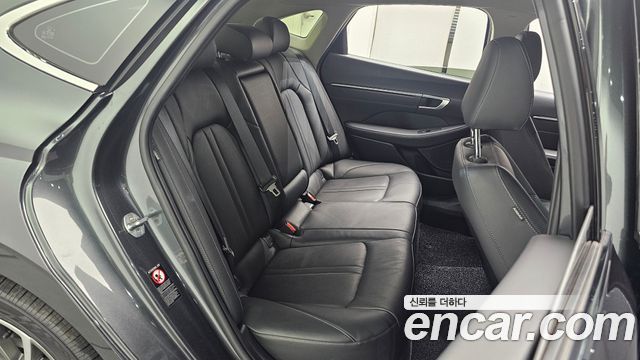 Hyundai Sonata (DN8) 1.6 Turbo Premium Plus 2022 — фото 11