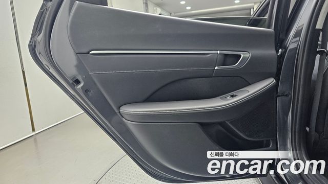 Hyundai Sonata (DN8) 1.6 Turbo Premium Plus 2022 — фото 25