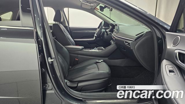 Hyundai Sonata (DN8) 1.6 Turbo Premium Plus 2022 — фото 26