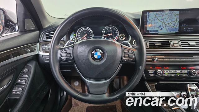 BMW 5 Series (F10) 528i xDrive Luxury 2015 — фото 13