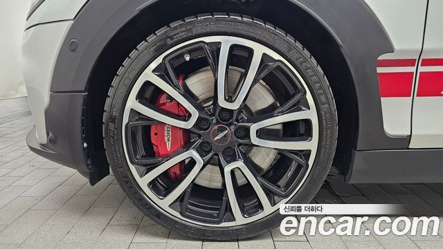 MINI Cooper S Clubman JCW 2nd Gen 2023 — фото 5