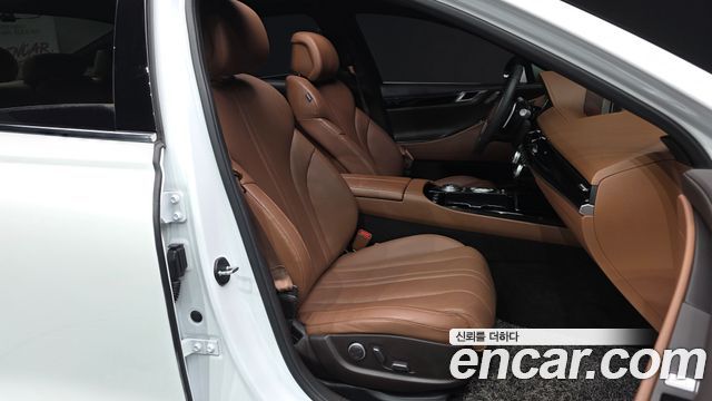 Genesis G80 (RG3) Gasoline 2.5 Turbo AWD 2022 — фото 11