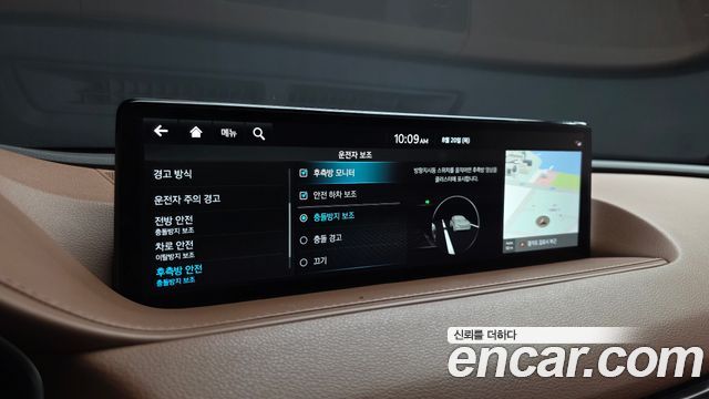 Genesis G80 (RG3) Gasoline 2.5 Turbo AWD 2022 — фото 16
