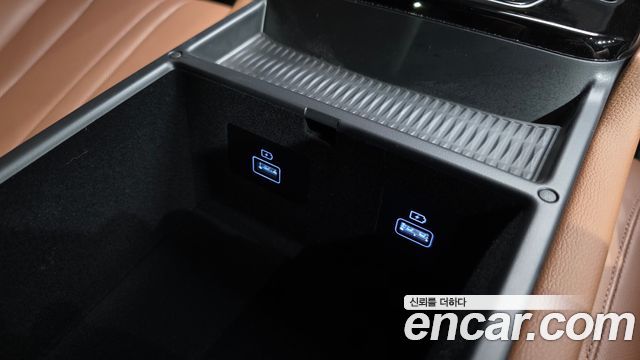 Genesis G80 (RG3) Gasoline 2.5 Turbo AWD 2022 — фото 31
