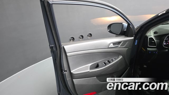 Hyundai Tucson Diesel 2.0 2WD Modern 2019 — фото 24