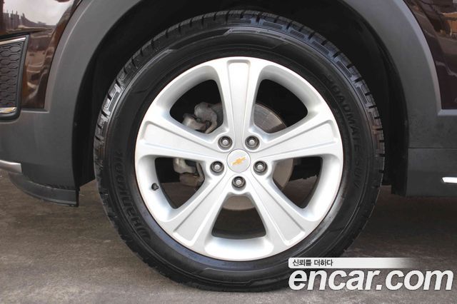 Chevrolet Captiva 4WD LTZ 2015 — фото 10