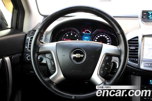 Chevrolet Captiva 4WD LTZ 2015 — фото 17