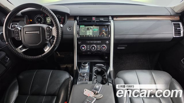 Land Rover Discovery 5 3.0 TD6 HSE 2018 — фото 7