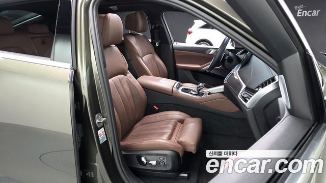 BMW X6 (G06) xDrive30d M Sport 2021 — фото 11