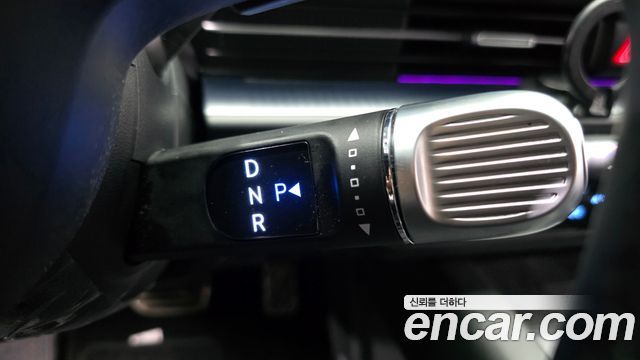 Hyundai Ioniq 6 Long Range Exclusive + 2023 — фото 9