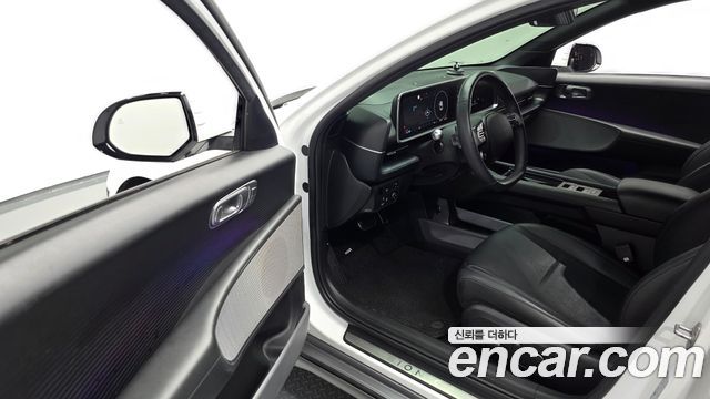 Hyundai Ioniq 6 Long Range Exclusive + 2023 — фото 10