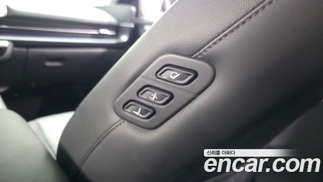Hyundai Ioniq 6 Long Range Exclusive + 2023 — фото 21