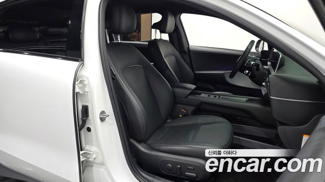 Hyundai Ioniq 6 Long Range Exclusive + 2023 — фото 32