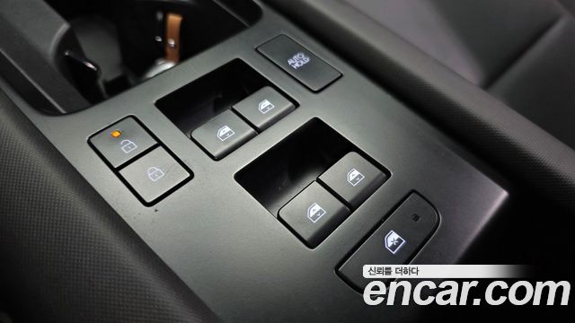 Hyundai Ioniq 6 Long Range Exclusive + 2023 — фото 41