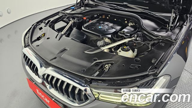 BMW 6 Series GT (G32) 620d Luxury 2022 — фото 6