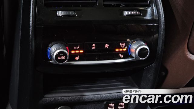 BMW 6 Series GT (G32) 620d Luxury 2022 — фото 19