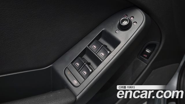 Audi A4 2.0 TFSI Quattro B8 2011 — фото 11