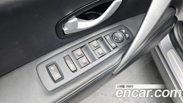 Renault Korea SM7 Nova LPLI 2.0 LPe Disabled 2017 — фото 30