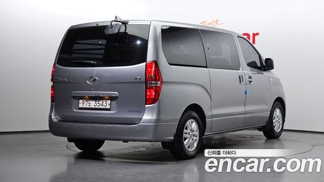 Hyundai Grand Starex Van 5-Seater Smart 2021 — фото 2