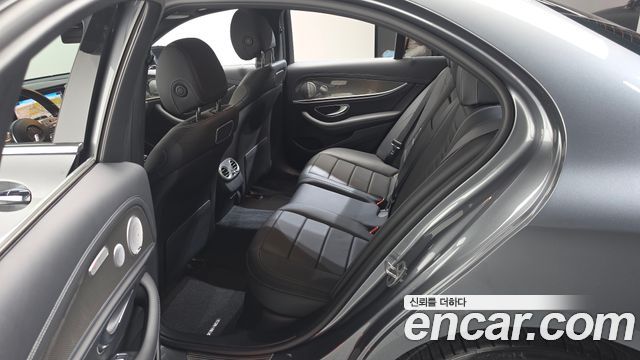 Mercedes-Benz E-Class (W213) E350 4MATIC AMG Line 2019 — фото 11