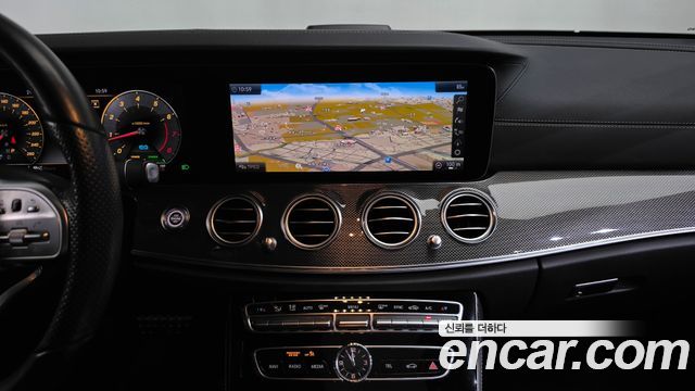 Mercedes-Benz E-Class (W213) E350 4MATIC AMG Line 2019 — фото 12