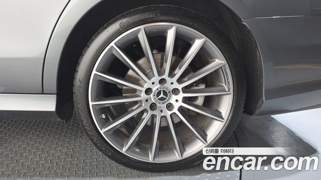 Mercedes-Benz E-Class (W213) E350 4MATIC AMG Line 2019 — фото 21